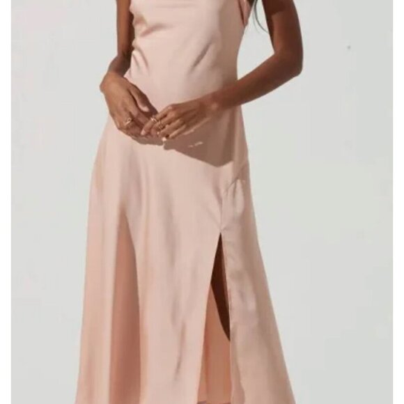 ASTR The Label Blush Satin Slip Dress with Criss Cross Back and Slit Size Medium - Picture 2 of 11